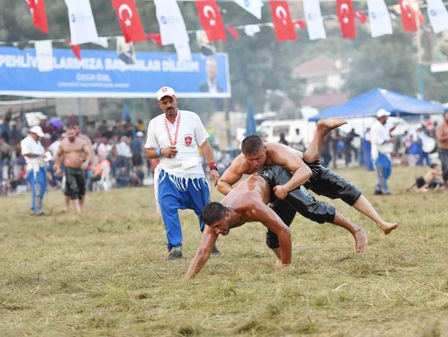 Feslikan’ın Başpehlivanı Enes Doğan Oldu