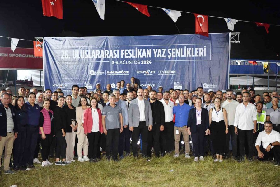 Feslikan’ın Başpehlivanı Enes Doğan Oldu