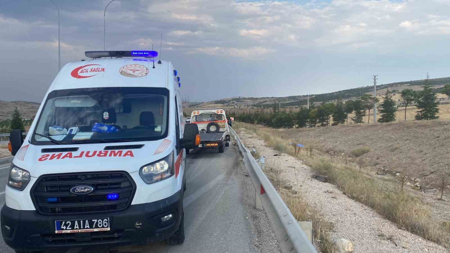 Kazalı Otomobilini Çekiciye Yüklerken Başka Bir Otomobilin Çarpması Sonucu Öldü