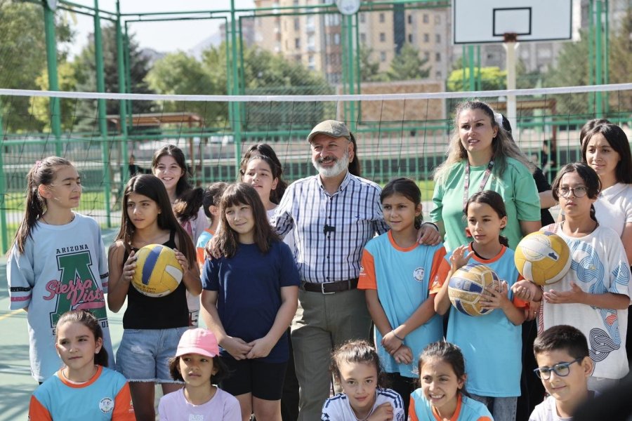 Kocasinan Belediyesi, Sporla Geleceğin Evlatlarını Yetiştiriyor