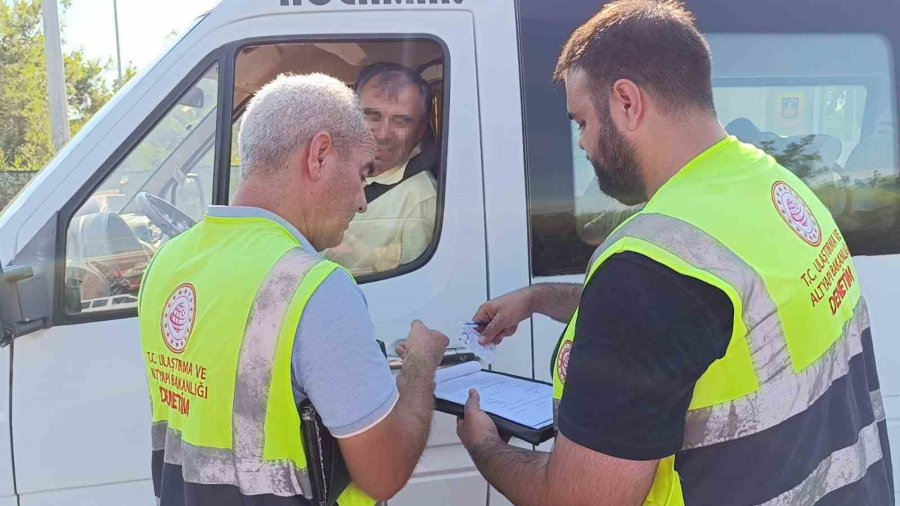 Ulaştırma Bakanlığı’ndan Turist Taşıyan Araçlara Denetim