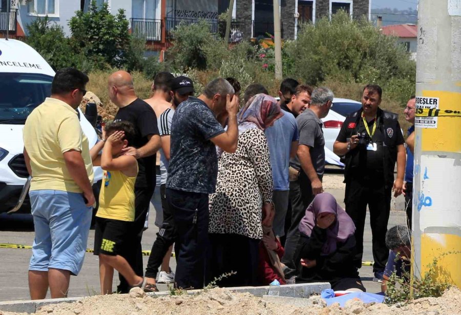 Oğlunu Trafik Kazasında Kaybeden Babanın Son Bakışı Yürekleri Sızlattı