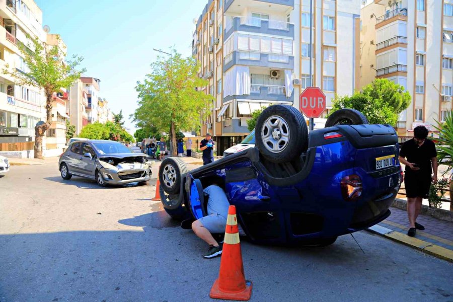 Takla Atan Araçtan Burnu Bile Kanamadan Çıktılar