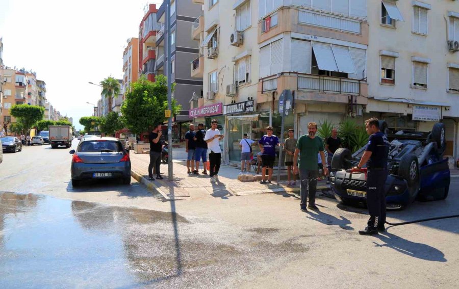 Takla Atan Araçtan Burnu Bile Kanamadan Çıktılar