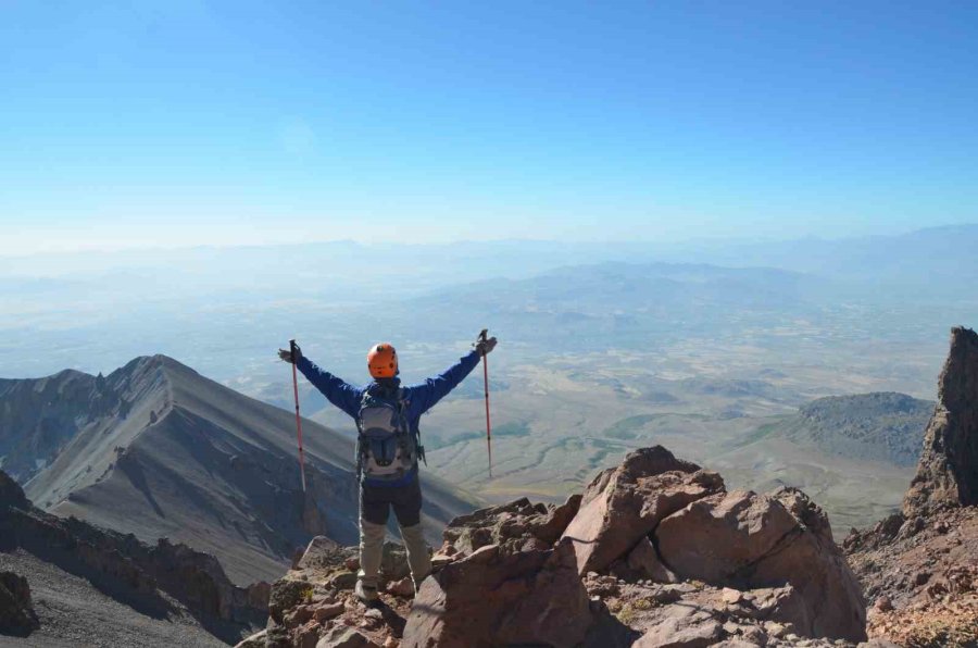 Erciyes’te Zirve Heyecanı Başlıyor