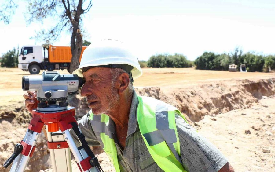 Büyükşehir’in 350 Milyon Tl Bütçeli 76 Kilometrelik Kanalizasyon Şebeke Hattı Çalışması Sürüyor