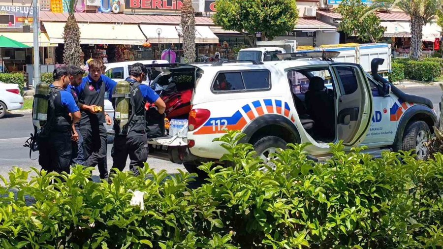 Otel Havuzundaki Asit Ve Klor Kokusu 6 Çalışanın Etkilenmesine Neden Oldu