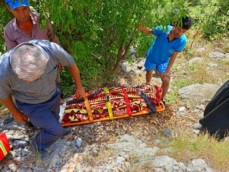 Konya’da Gölete Giren Genç Hayatını Kaybetti