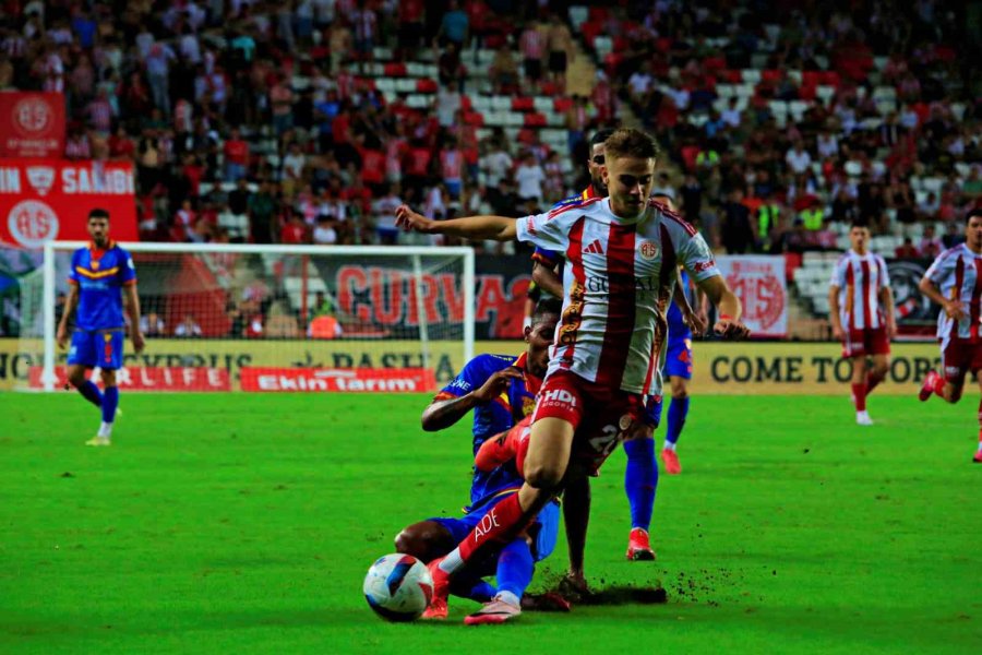 Trendyol Süper Lig: Antalyaspor: 0 - Göztepe: 0 (maç Sonucu)