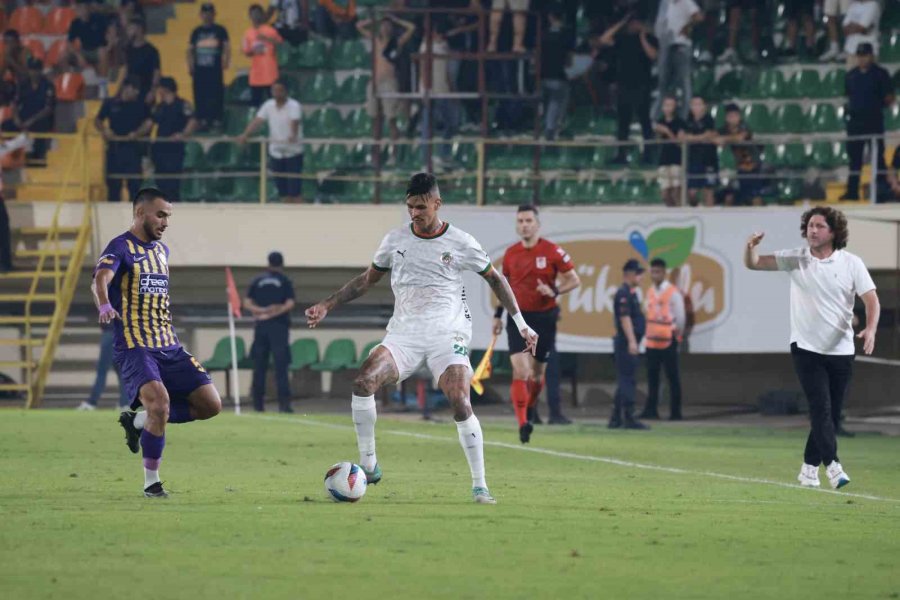 Trendyol Süper Lig: Corendon Alanyaspor: 1 - Eyüpspor: 1 (maç Sonucu)