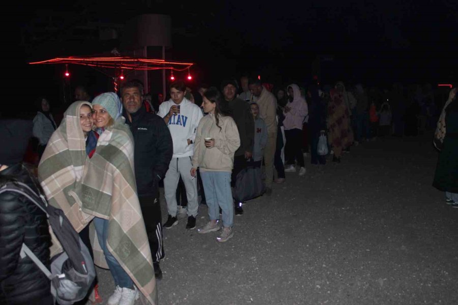 Erciyes’te Meteor Yağmuruna ’bulut’ Engeli