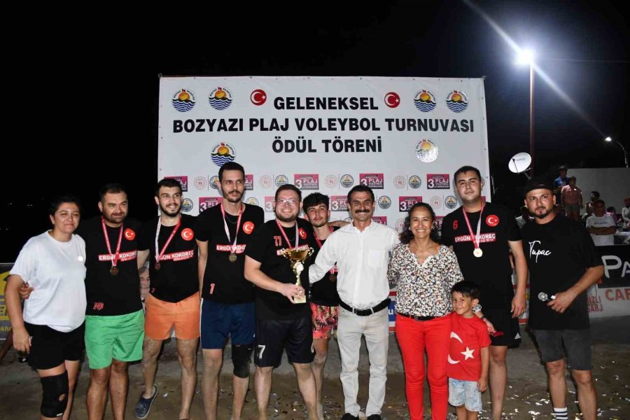 ’bozyazı 3. Plaj Voleybolu Turnuvası’ Sona Erdi