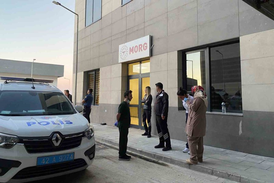 Yoldan Geçerken Otomobilin Çarptığı Genç Kız Hayatını Kaybetti