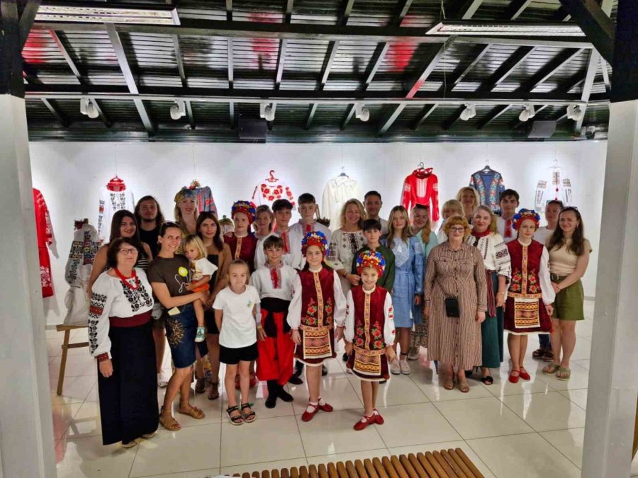 Antalya’nın Ticari Yapısı Ve Doğal Güzelliği Ukraynalıların Tercihi Oldu