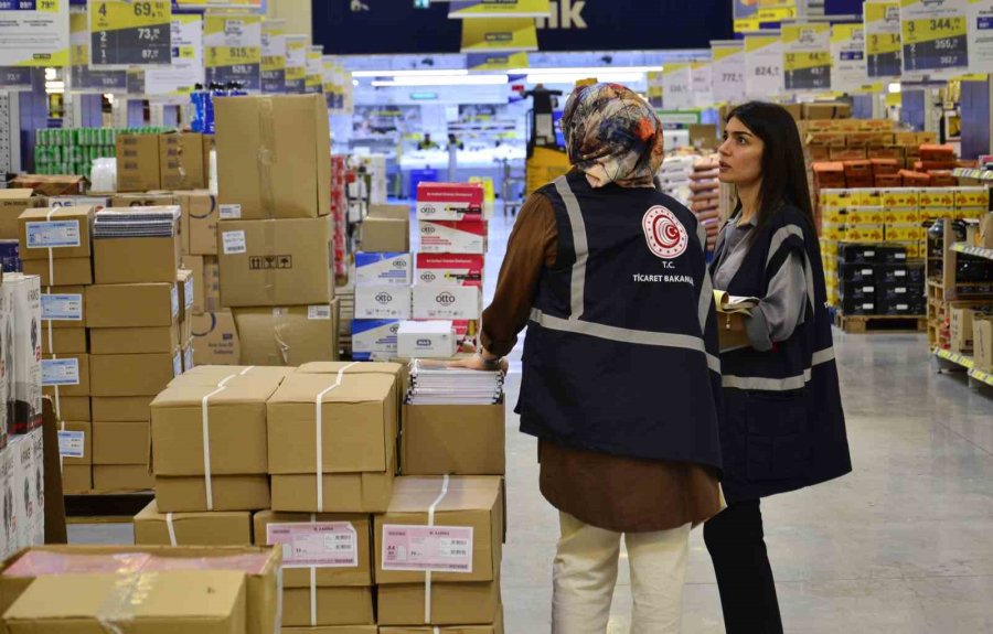 Mersin’de Yeni Eğitim Öğretim Yılı Öncesi Kırtasiyede Fahiş Fiyat Denetimi Yapıldı