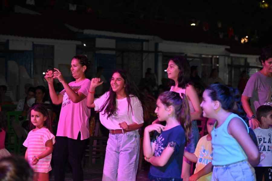 Antalyalılar, Kepez Kültür Festivali’nde Dj Performansıyla Coştu