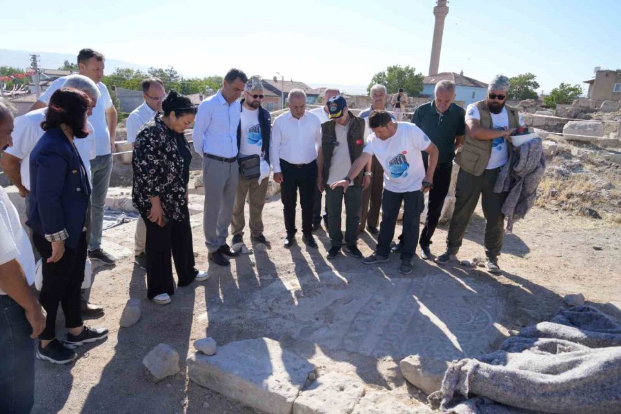 Tyana Antik Kenti’ndeki Arkeolojik Kazı Çalışmalarına Hız Verildi