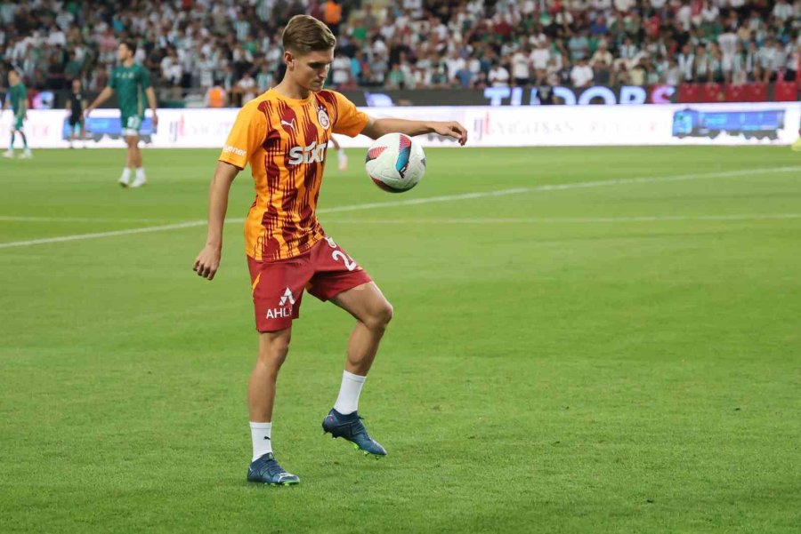 Trendyol Süper Lig: Konyaspor: 0 - Galatasaray: 0 (maç Devam Ediyor)