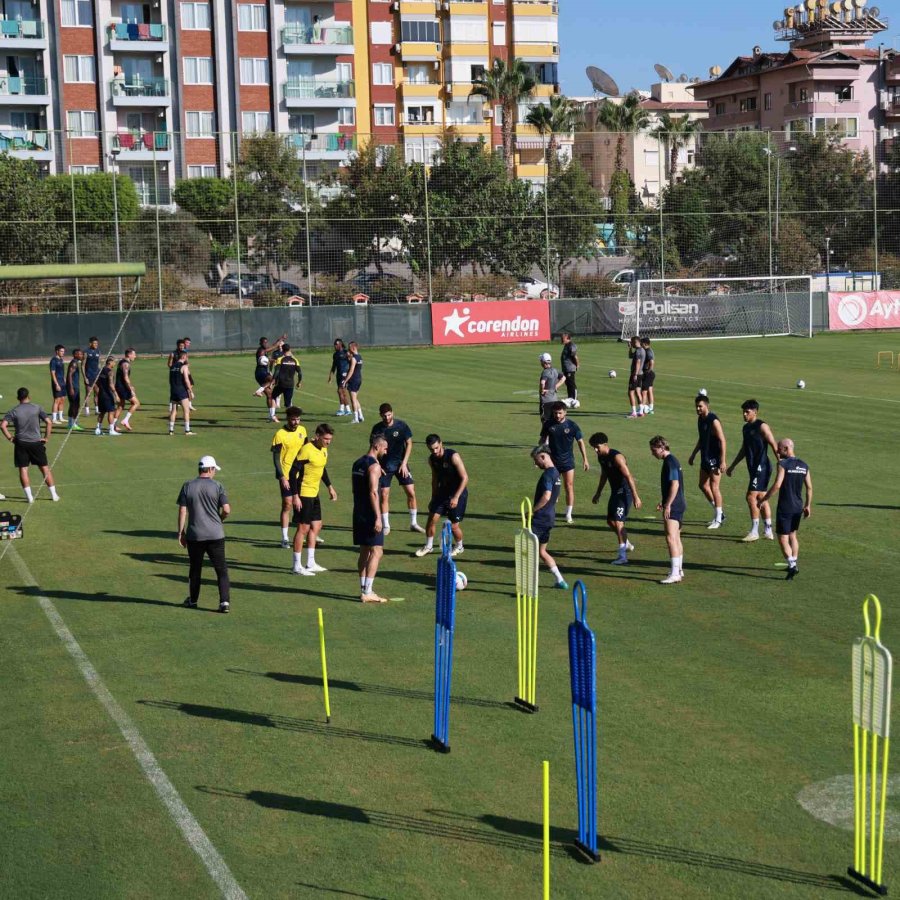 Alanyaspor, Başakşehir Maçı Hazırlıklarını Tamamladı