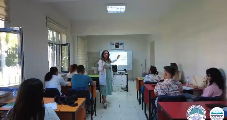 Kaymek’in Kpss Kursu Öğrencilerinden Başkan Büyükkılıç Ve Büyükşehir’e Teşekkür