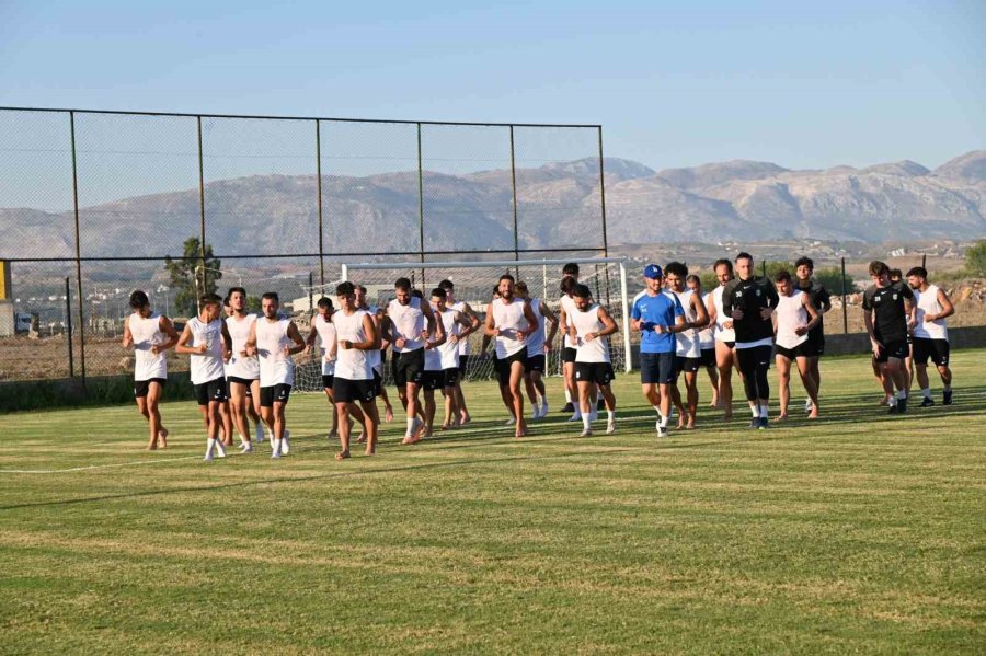 Manavgat Belediyespor Yeni Sezona Hazır