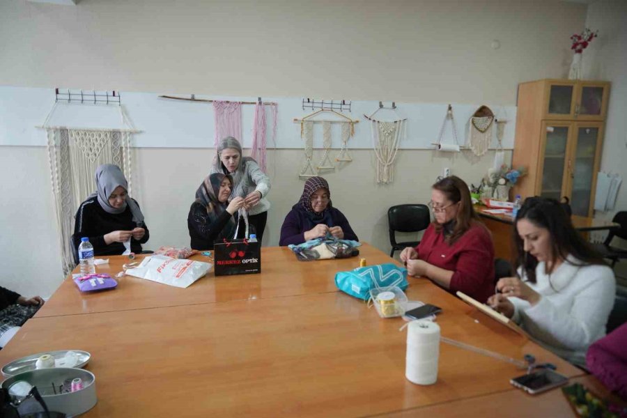 Halk Eğitim Merkezlerinde Usta Öğretici Başvuruları Sürüyor