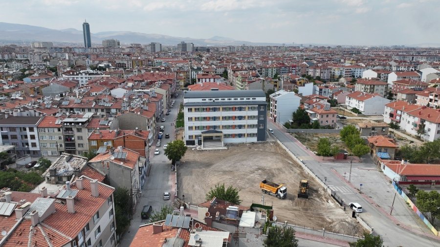 Karatay Belediyesi’nin Eğitim Yatırımları Konya’ya Değer Katıyor