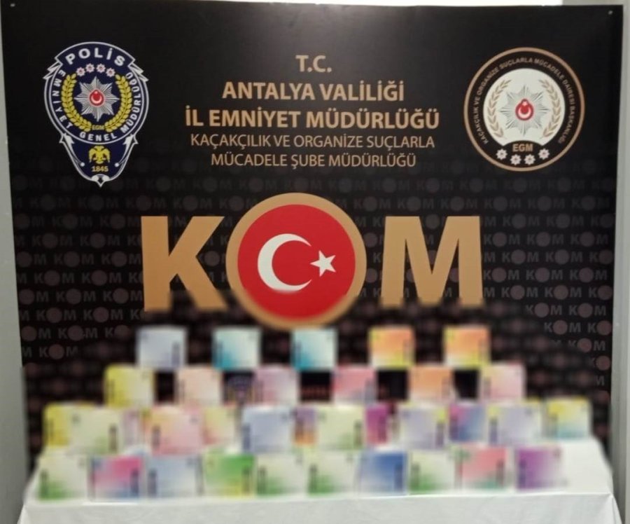 Antalya’nın 4 İlçesinde Kaçakçılık Operasyonu: Çok Sayıda Ürün Ele Geçirildi