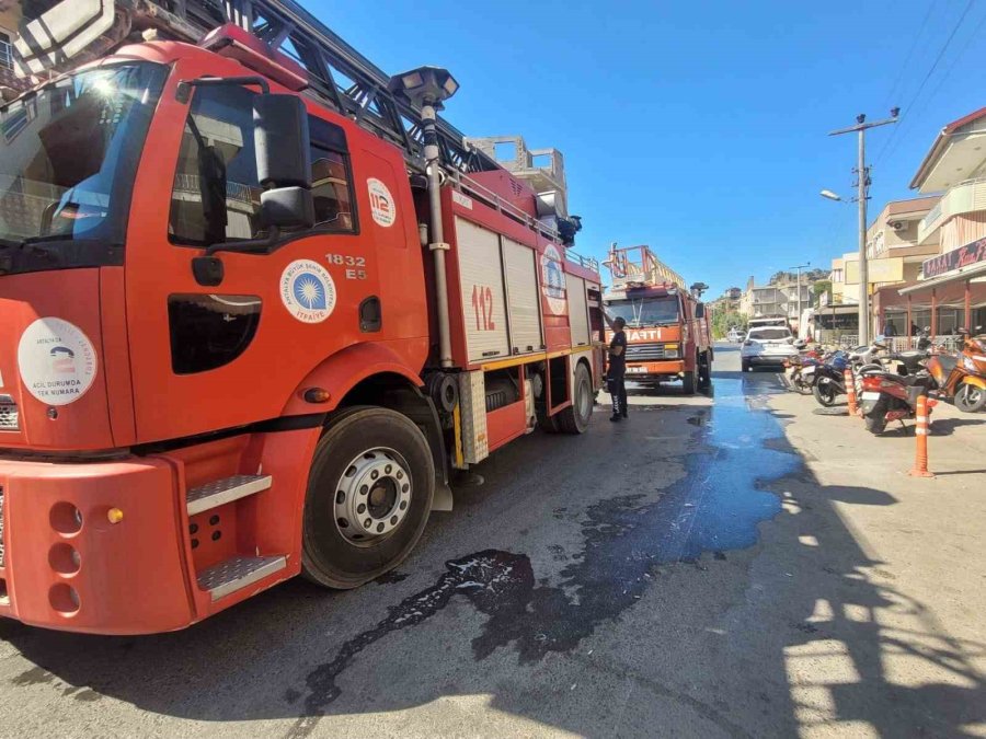 İşyerindeki Yangın Erken Müdahaleyle Söndürüldü