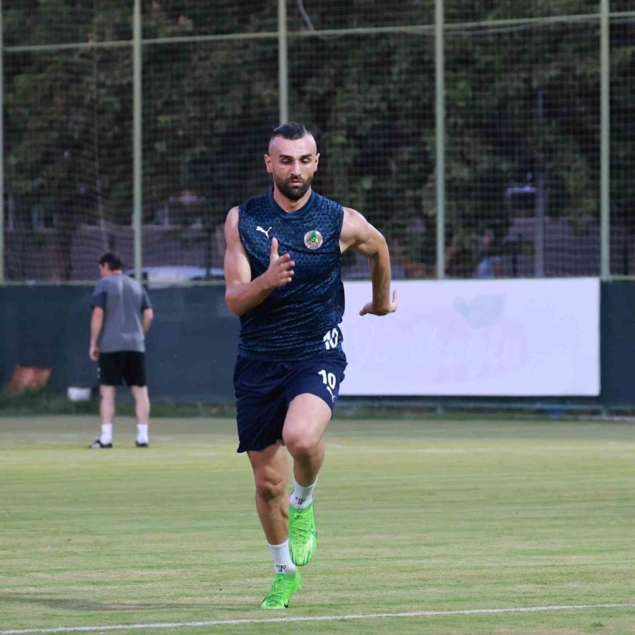 Alanyaspor, Göztepe Maçı Hazırlıklarına Başladı