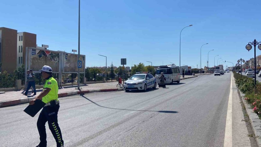 Karaman’da Elektrikli Bisiklet Yaya Kadına Çarptı: 2 Yaralı