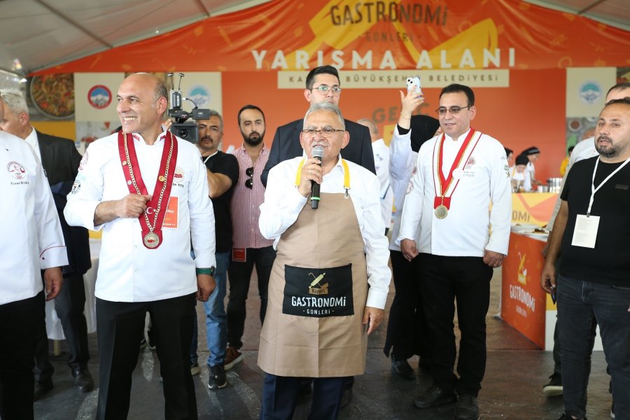 Büyükkılıç’tan Lezzet Şöleni Kayseri Gastronomi Günleri 2024 Müjdesi