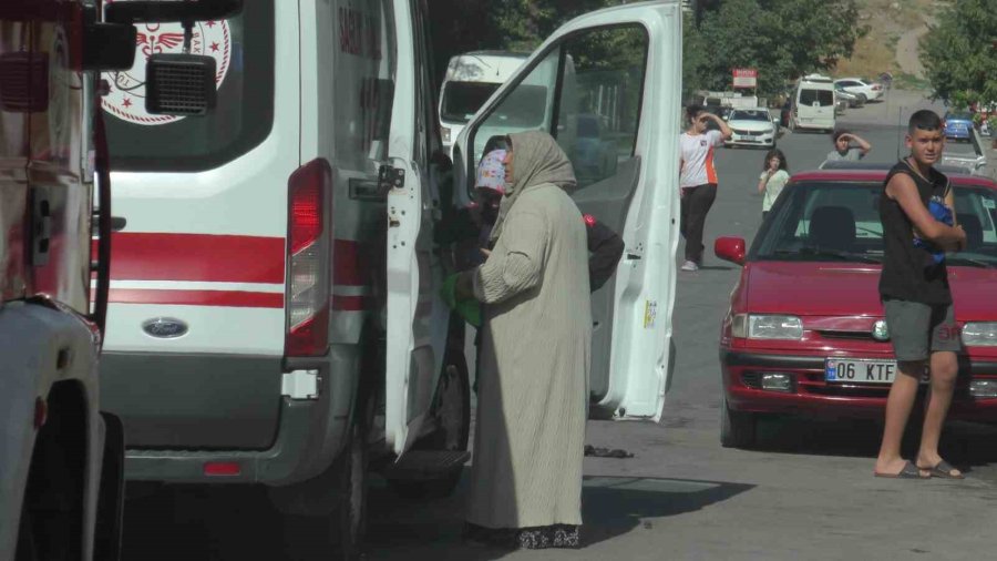 Annesiyle Tartıştı, Evi Ateşe Verdi