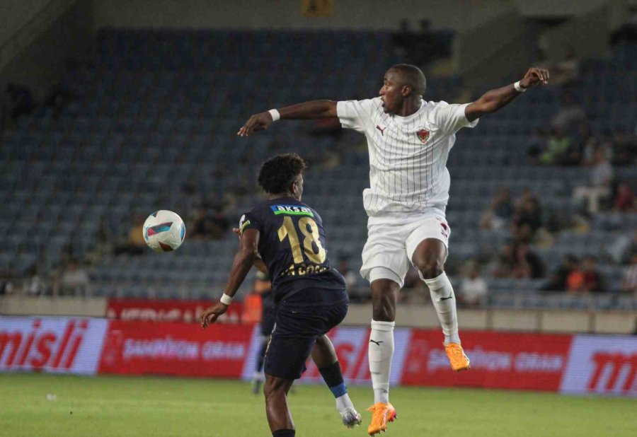 Trendyol Süper Lig: Hatayspor: 1 - Kasımpaşa: 0 (ilk Yarı)