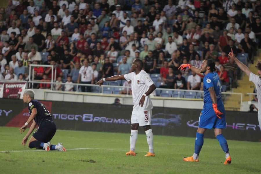 Trendyol Süper Lig: Hatayspor: 1 - Kasımpaşa: 0 (ilk Yarı)