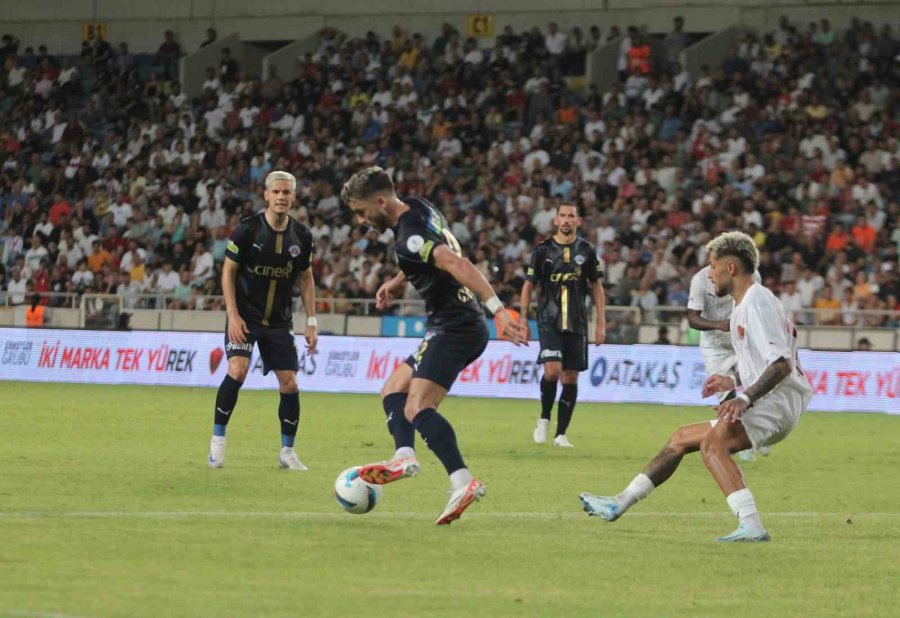 Trendyol Süper Lig: Hatayspor: 1 - Kasımpaşa: 0 (ilk Yarı)