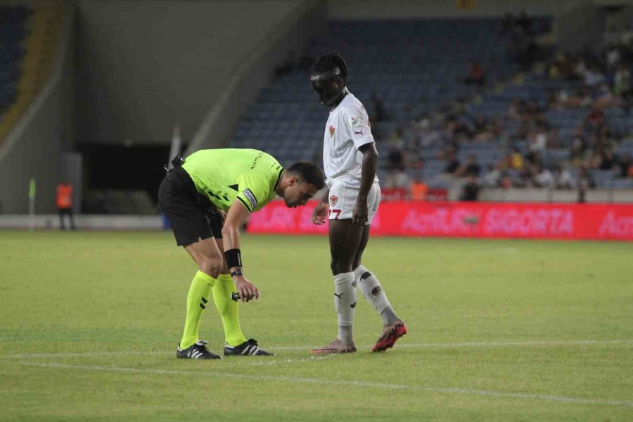 Trendyol Süper Lig: Hatayspor: 1 - Kasımpaşa: 0 (ilk Yarı)