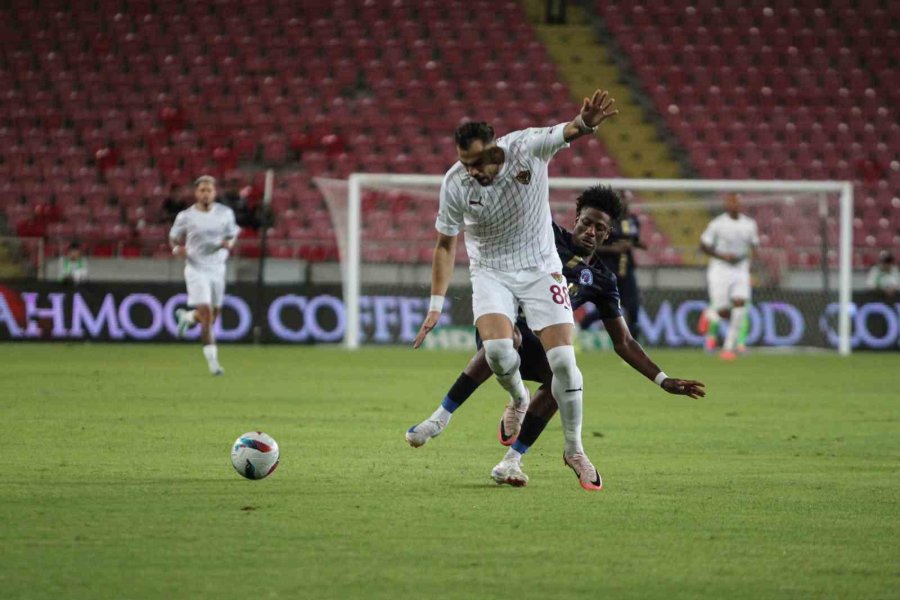 Trendyol Süper Lig: Hatayspor: 1 - Kasımpaşa: 0 (ilk Yarı)