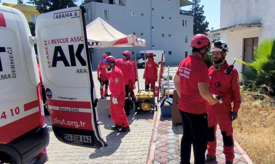 Alanya Belediyesi Afad Tatbikatına Katıldı