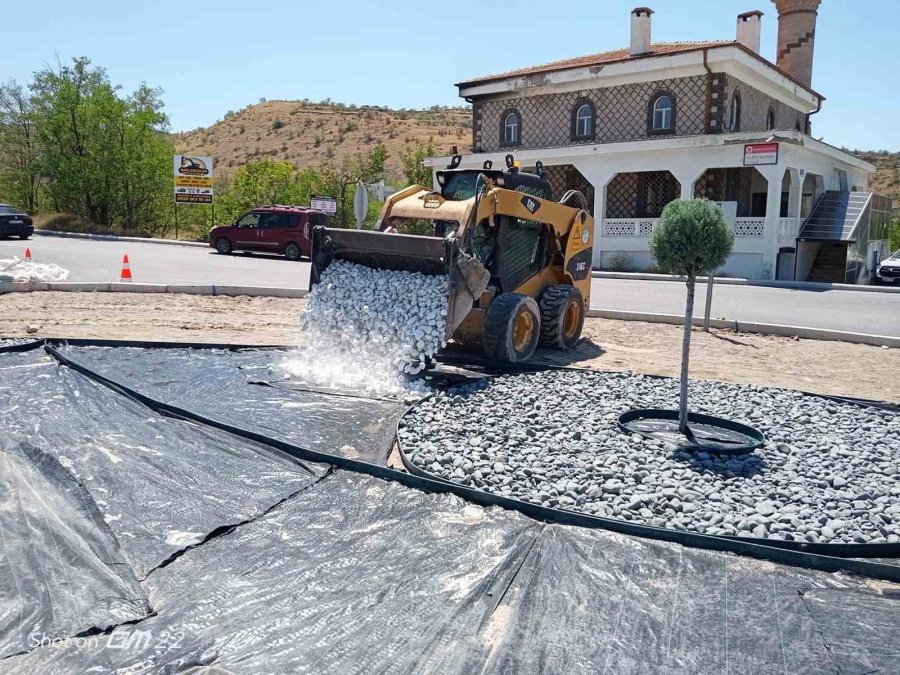 Kayseri Büyükşehir’den "kuru Peyzaj" Uygulamaları