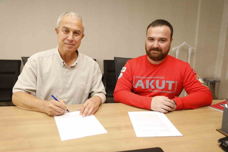 Alanya Belediyesi’nden İki Önemli Protokol