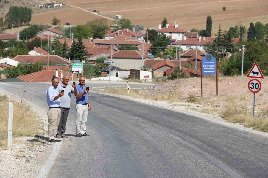 Yangını Zamanında İtfaiyeye Haber Veremeyince Hasat Ettiği Ürünler Kül Oldu