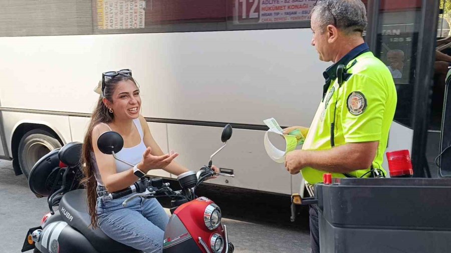 Antalya’da 2 Saatte Kontrol Edilen 130 Motosikletin Yarısına Ceza Kesildi