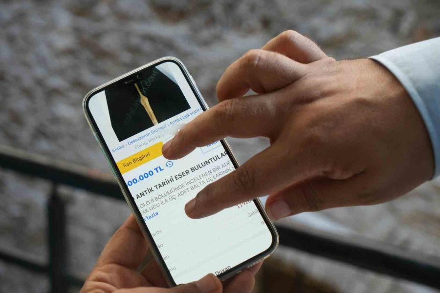 Tarihi Eserleri İnternette Satışa Çıkardılar