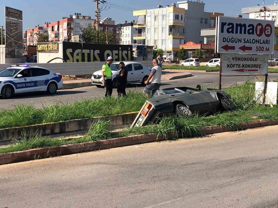 Kanala Uçan Araçtan Burnu Kanamadan Çıktı, "çekici Şimdi Gelecek Kameralara Şov Yapacak, Benden De Geveze" Dedi