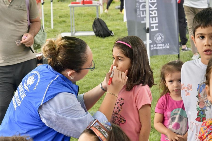 Gençlik Ve Spor Festivali Gerçekleştirildi