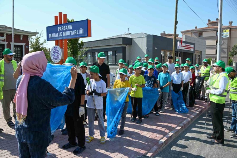 Selçuklu, Çevre Temizliğinde Farkındalık Oluşturmaya Devam Ediyor