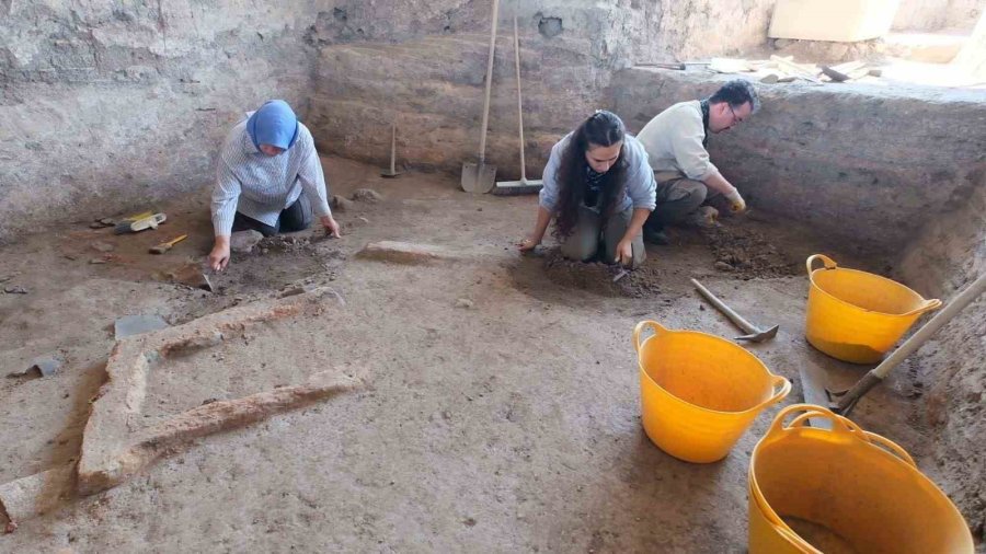 Odunpazarı Belediye Başkanı Kurt’tan Eskişehir’in Bilinen En Eski Şehrine Ziyaret