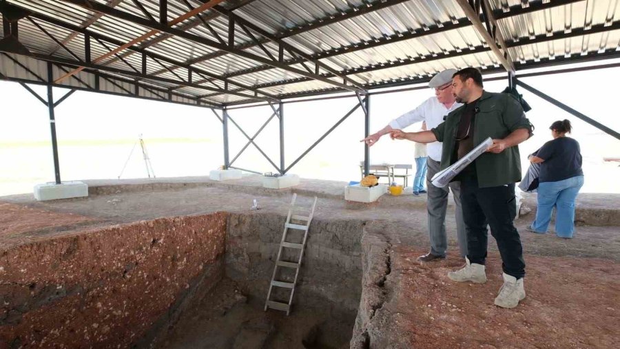 Odunpazarı Belediye Başkanı Kurt’tan Eskişehir’in Bilinen En Eski Şehrine Ziyaret