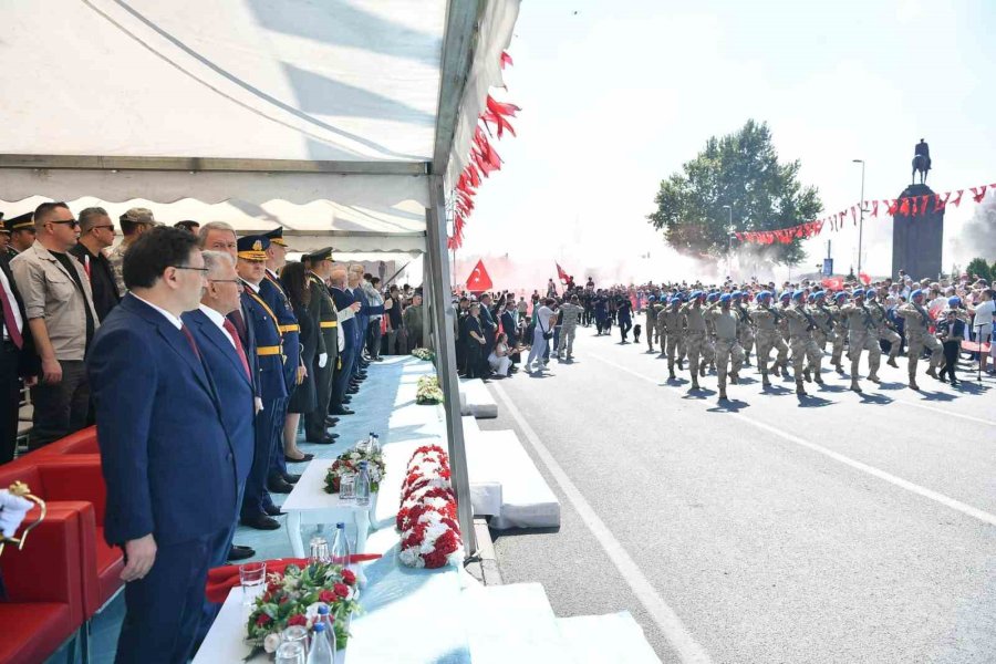 Zafer Bayramı, Kayseri’de Coşkuyla Kutlandı